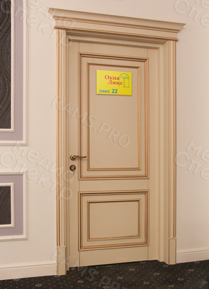 Табличка на дверь офиса из композита «Окна Люкс» — фото 2