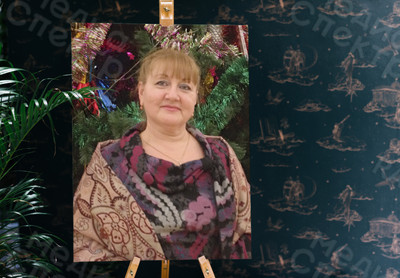 Портрет на холсте 30х40см «Татьяна 55 лет» — фото