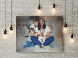 Фотокартина 40х30см на подрамнике «Семья Анны» — фото 3