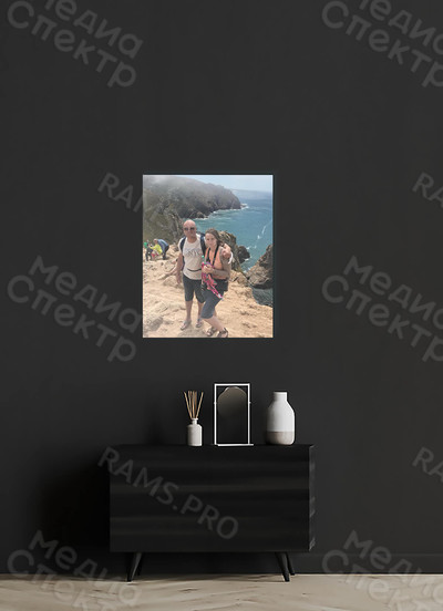Фотокартина на холсте 40х60см «Пара в горах» — фото