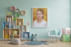 Фотокартина на холсте 40х60см «Девочка с улыбкой Моны Лизы» — фото 1