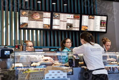 Экранное видео-меню для кафе «АРЗИ» — фото