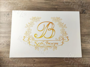 Табличка с логотипом клуба «Валери» — фото 5
