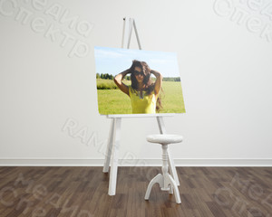 Фотокартина на холсте 40х30см «Подруга в желтом» — фото 2