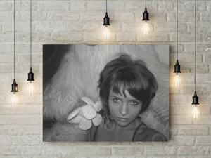 Фотокартина на холсте 40х30см «С мягкой игрушкой» — фото 2