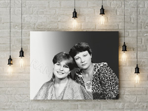 Фотокартина на холсте в багете 40х30см «Подруги» — фото 2