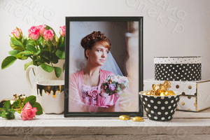 Фотокартина на холсте 60х80см «В шикарном свадебном платье» — фото 2