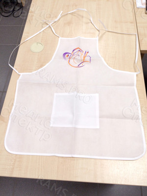 Фартук из нетканого материала 58х59см с логотипом «Пленэр на Академичке» — фото 3