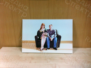 Фотокартина на холсте 60х40см «На диване» — фото 1