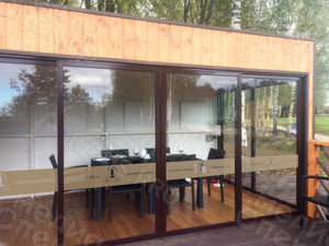 Наклейки на стеклянные двери для эко-отеля «Барская усадьба» — фото 4