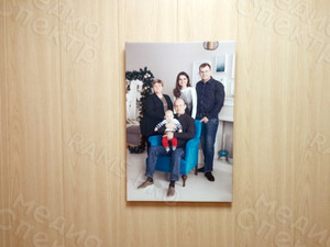 Фотокартина на холсте 50х40см «Семья с новорожденным» — фото 1