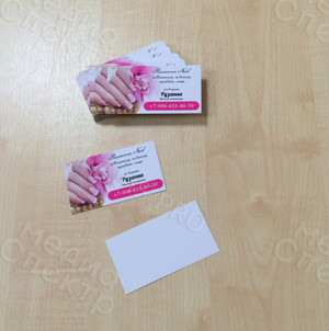 Визитка 90х50мм для мастера маникюра «Рузанна» — фото 3