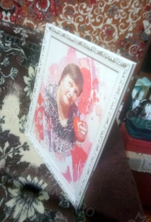 Фотокартина в стиле поп-арт на холсте в багете 40х50см «Портрет Ирины» — фото 2