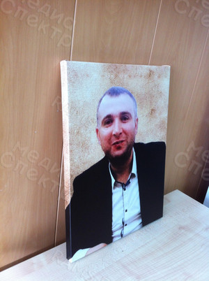 Фотокартина на холсте 30х40см «Мужчина в пиджаке» — фото 3