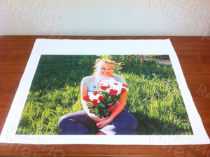 Фотокартина на холсте 60х40см «Девушка с цветами» — фото 1