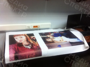 Фотокартина на холсте 40х60см «Девушка в красном» — фото 2