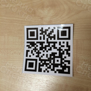 Наклейки на автомобиль Toyota «Шиномонтаж, заправка кондиционеров» с QR-кодом — фото 4